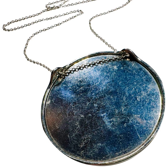 House of Harlow 1960 Sunburst Pendant Necklace in Silver Tone w/ White Leather - Picture 4 of 10